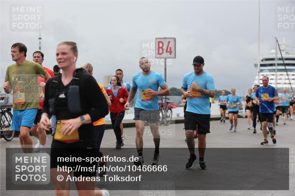 13.09.2026 - Kiel Lauf Andreas Tolksdorf http://msf.ph/oto/10466666 13.09.2026 12:07:19 Kiellinie 6, 38, 4, 4, 8663 meine-sportfotos.de