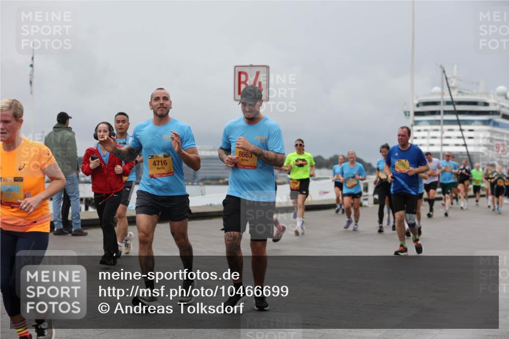 13.09.2026 - Kiel Lauf Andreas Tolksdorf http://msf.ph/oto/10466699 13.09.2026 12:07:19 Kiellinie 8663, 4716, 83 meine-sportfotos.de