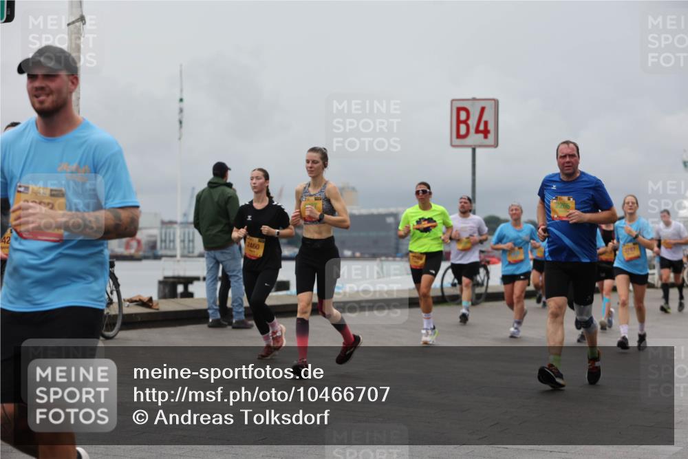 13.09.2026 - Kiel Lauf Andreas Tolksdorf http://msf.ph/oto/10466707 13.09.2026 12:07:21 Kiellinie 42, 1133, 2460, 4, 3787 meine-sportfotos.de