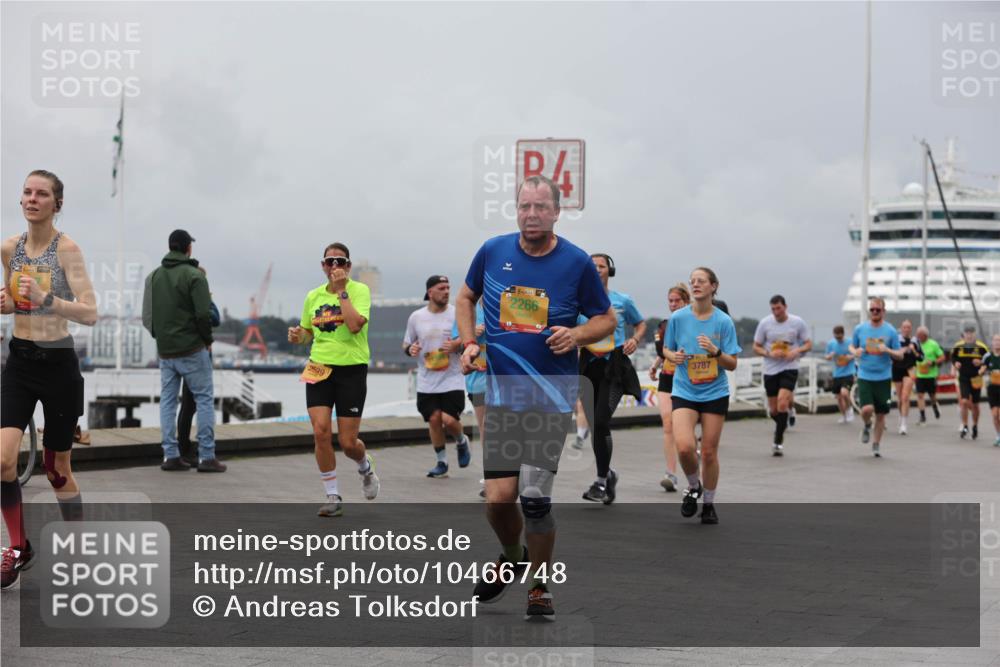 13.09.2026 - Kiel Lauf Andreas Tolksdorf http://msf.ph/oto/10466748 13.09.2026 12:07:23 Kiellinie  meine-sportfotos.de