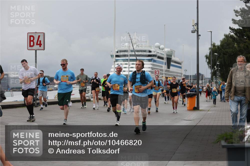 13.09.2026 - Kiel Lauf Andreas Tolksdorf http://msf.ph/oto/10466820 13.09.2026 12:07:27 Kiellinie 4, 9376, 3 meine-sportfotos.de