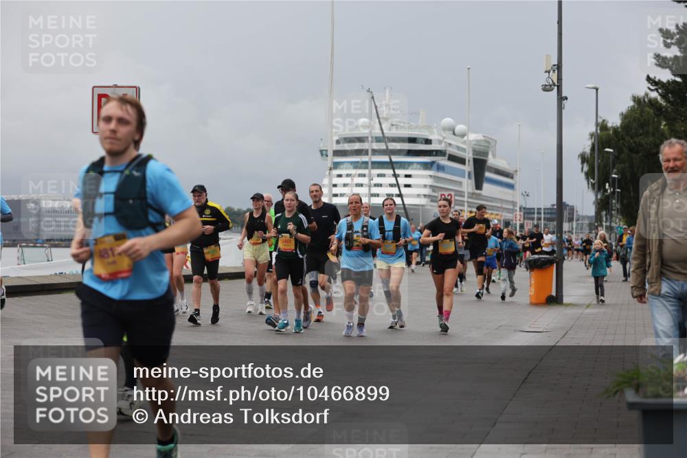 13.09.2026 - Kiel Lauf Andreas Tolksdorf http://msf.ph/oto/10466899 13.09.2026 12:07:30 Kiellinie 481, 3467 meine-sportfotos.de