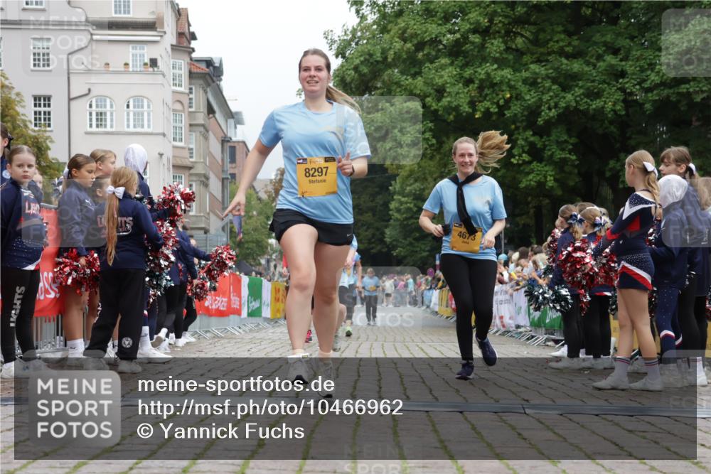 13.09.2026 - Kiel Lauf Yannick Fuchs http://msf.ph/oto/10466962 13.09.2026 10:02:24 Ziel 129, 3917, 4673, 8297, 844, 4135, 565, 2288, 3131, 4702 meine-sportfotos.de