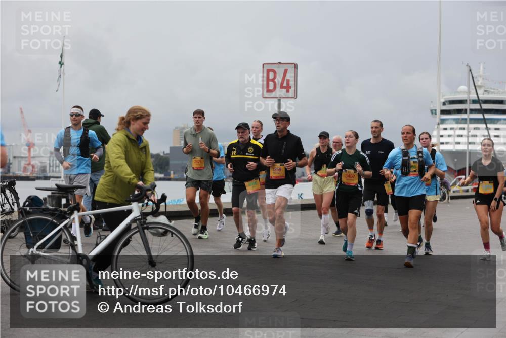 13.09.2026 - Kiel Lauf Andreas Tolksdorf http://msf.ph/oto/10466974 13.09.2026 12:07:32 Kiellinie 2871, 4, 1259, 3467 meine-sportfotos.de