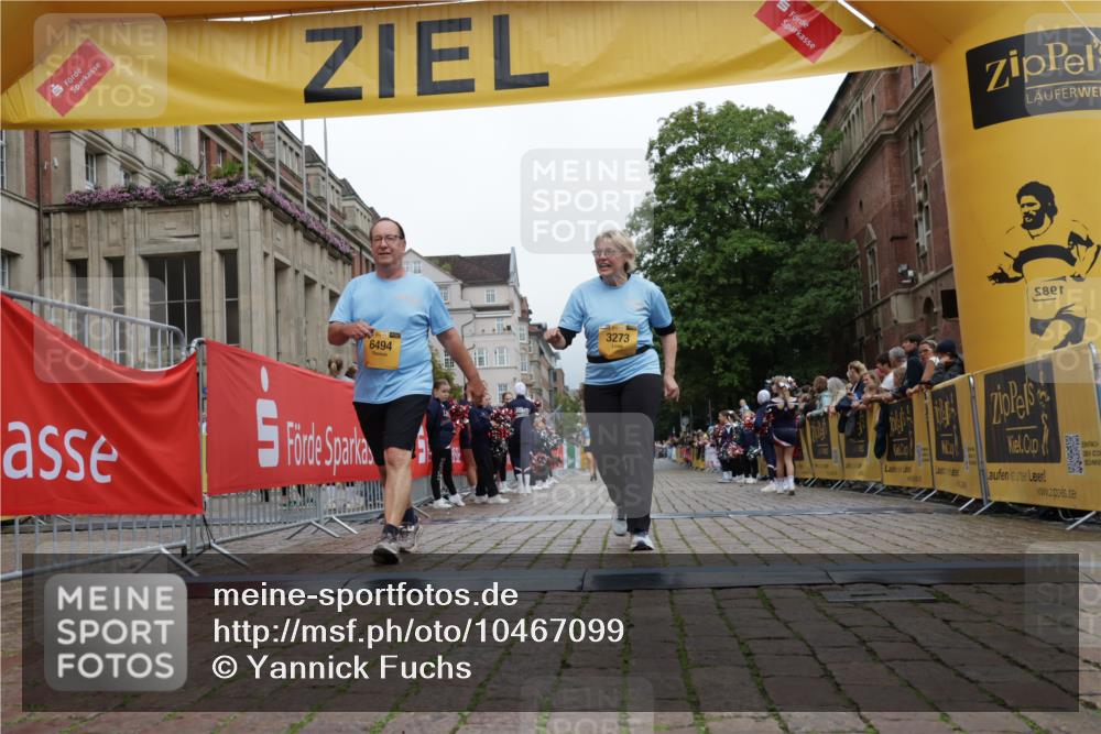 13.09.2026 - Kiel Lauf Yannick Fuchs http://msf.ph/oto/10467099 13.09.2026 10:02:55 Ziel 3273, 6494, 129, 565, 2288, 3131, 4673, 8297, 317, 6553, 8249, 11629, 3917, 4135, 4673, 8297 meine-sportfotos.de