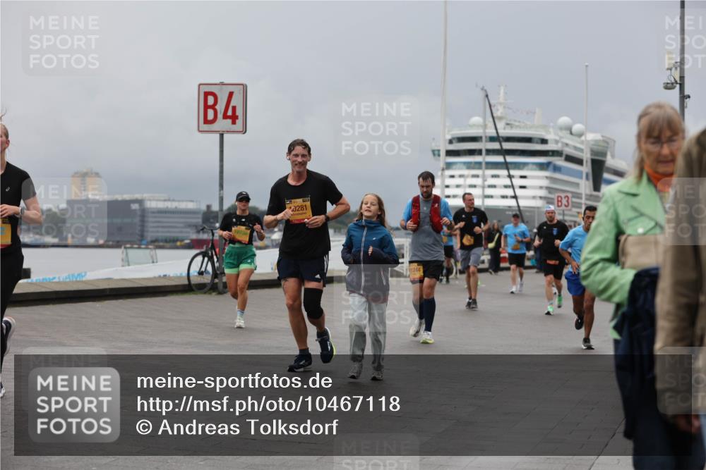 13.09.2026 - Kiel Lauf Andreas Tolksdorf http://msf.ph/oto/10467118 13.09.2026 12:07:39 Kiellinie 4, 10738, 20281, 11244, 3 meine-sportfotos.de