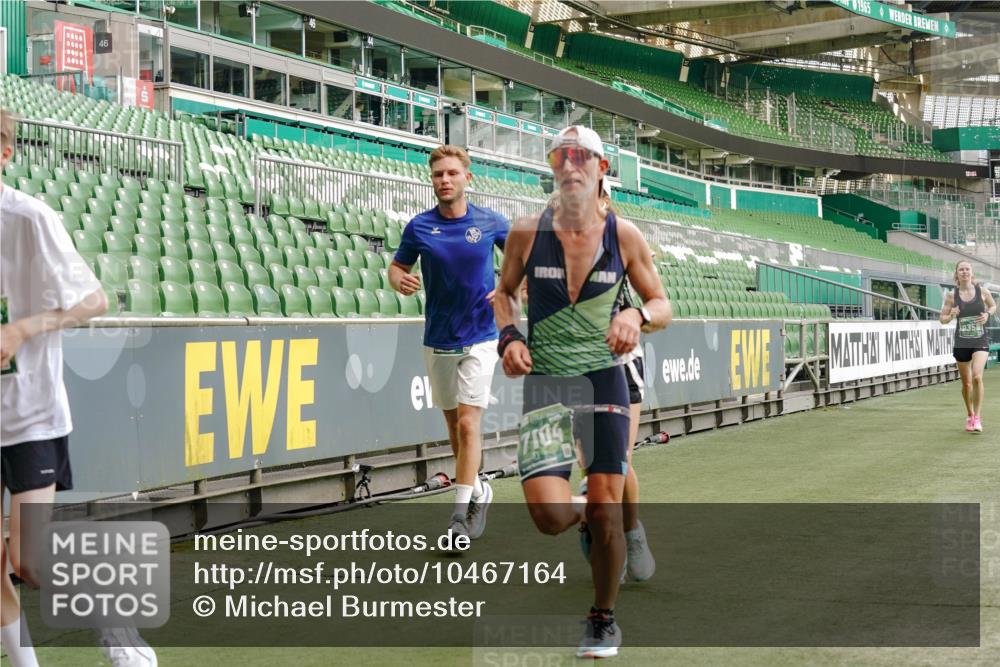 13.09.2026 - 21. swb-Marathon Bremen Michael Burmester http://msf.ph/oto/10467164 13.09.2026 12:57:09 Laufen im Stadion 307, 334, 411, 431, 465, 655, 769, 776, 854, 857, 876, 909, 926, 948, 1010, 1130, 1191, 1254, 1535, 1537, 1601, 1750, 1752, 1809, 1881, 1900, 1972, 2001, 2040, 2046, 2051, 2075, 2122, 2260, 2324, 2371, 2402, 2423, 2473, 2493, 2535, 2604, 2634, 2640, 2671, 2761, 2812, 2903, 2904, 2948, 3051, 3078, 3119, 3182, 3202, 3290, 3319, 3348, 3411, 3450, 3458, 3508, 3514, 3634, 3685, 3690, 3760, 3813, 3866, 3939, 4101, 4135, 4171, 4316, 4319, 4455, 4479 meine-sportfotos.de