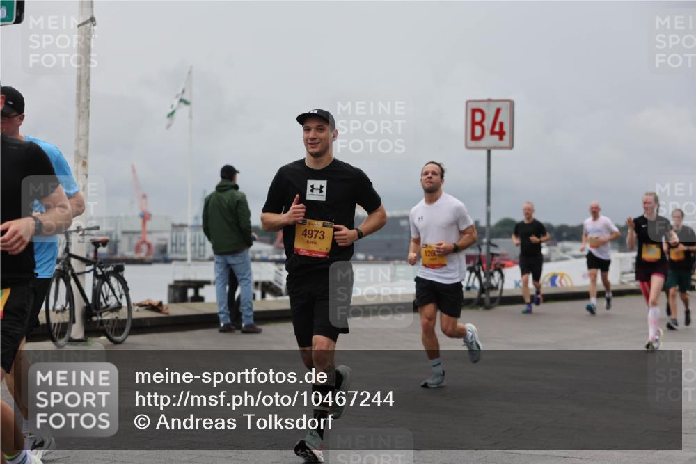 13.09.2026 - Kiel Lauf Andreas Tolksdorf http://msf.ph/oto/10467244 13.09.2026 12:07:53 Kiellinie 38, 4973, 1260, 4 meine-sportfotos.de