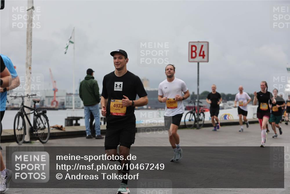 13.09.2026 - Kiel Lauf Andreas Tolksdorf http://msf.ph/oto/10467249 13.09.2026 12:07:53 Kiellinie 8, 48, 4973, 12609, 4 meine-sportfotos.de