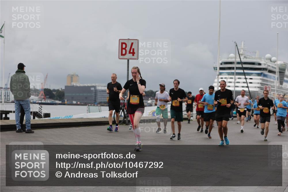 13.09.2026 - Kiel Lauf Andreas Tolksdorf http://msf.ph/oto/10467292 13.09.2026 12:07:55 Kiellinie 4, 86, 1747 meine-sportfotos.de