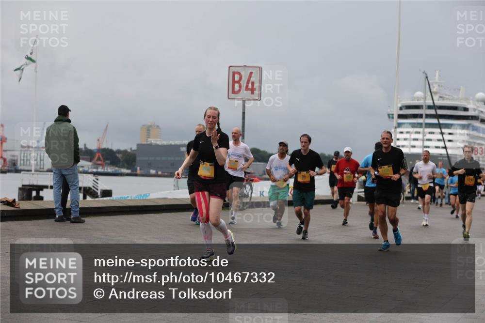 13.09.2026 - Kiel Lauf Andreas Tolksdorf http://msf.ph/oto/10467332 13.09.2026 12:07:55 Kiellinie 4, 86, 1131, 1747, 3 meine-sportfotos.de