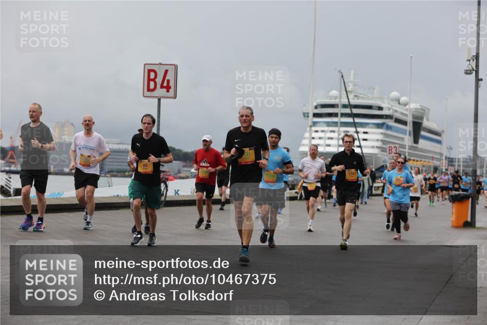 13.09.2026 - Kiel Lauf Andreas Tolksdorf http://msf.ph/oto/10467375 13.09.2026 12:07:57 Kiellinie 86, 4, 31, 10249, 1747, 3 meine-sportfotos.de