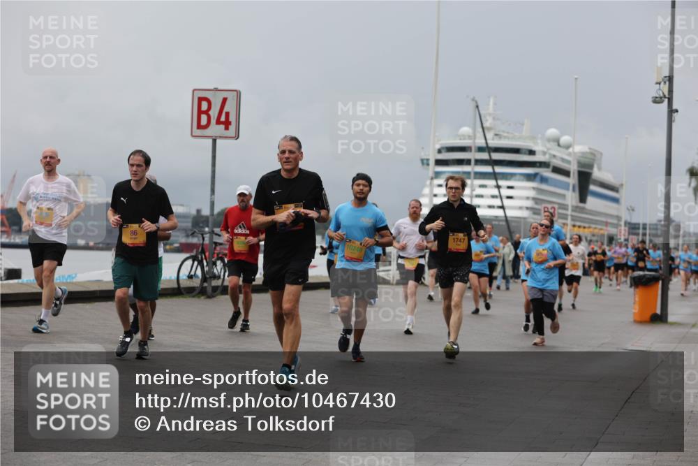 13.09.2026 - Kiel Lauf Andreas Tolksdorf http://msf.ph/oto/10467430 13.09.2026 12:07:58 Kiellinie 4, 86, 39, 10249, 1747 meine-sportfotos.de
