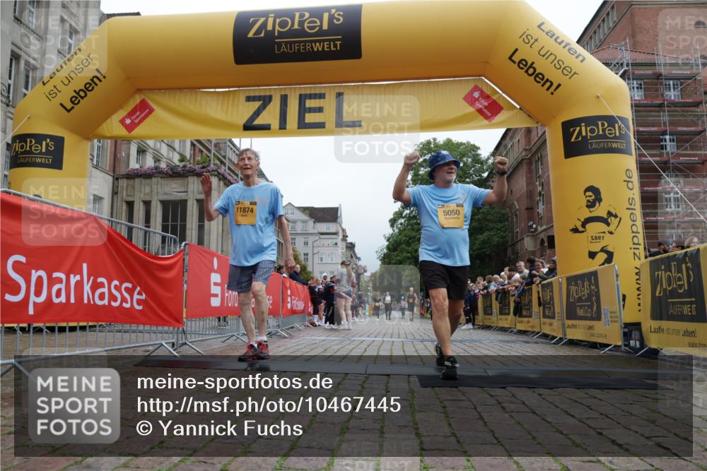 13.09.2026 - Kiel Lauf Yannick Fuchs http://msf.ph/oto/10467445 13.09.2026 10:05:22 Ziel 5050, 11874, 5493, 5495, 4295, 6219, 10456, 10457 meine-sportfotos.de