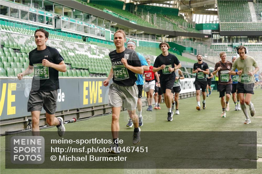 13.09.2026 - 21. swb-Marathon Bremen Michael Burmester http://msf.ph/oto/10467451 13.09.2026 12:57:16 Laufen im Stadion 307, 334, 431, 465, 769, 776, 790, 857, 876, 909, 926, 948, 1010, 1130, 1191, 1199, 1254, 1535, 1601, 1750, 1752, 1809, 1881, 1900, 1972, 2001, 2040, 2046, 2051, 2075, 2260, 2324, 2371, 2397, 2402, 2423, 2473, 2493, 2535, 2634, 2640, 2671, 2761, 2812, 2903, 2904, 2948, 3051, 3078, 3119, 3138, 3182, 3186, 3202, 3290, 3319, 3348, 3411, 3450, 3458, 3508, 3514, 3634, 3685, 3690, 3695, 3760, 3813, 3866, 3939, 4101, 4135, 4171, 4316, 4319, 4455, 4479 meine-sportfotos.de