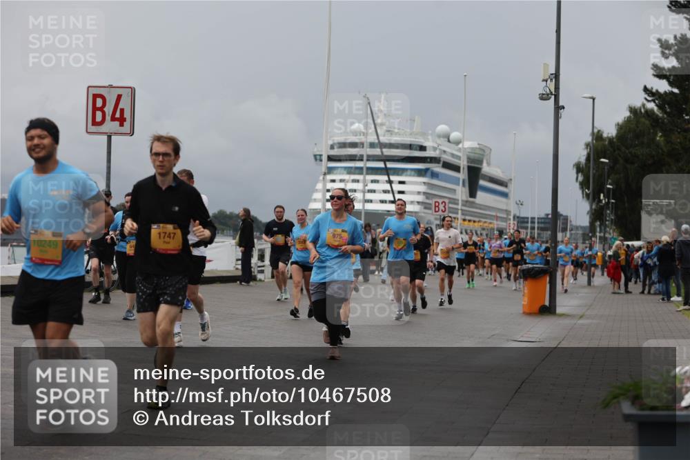 13.09.2026 - Kiel Lauf Andreas Tolksdorf http://msf.ph/oto/10467508 13.09.2026 12:08:00 Kiellinie 4, 10249, 64, 1747, 975, 3 meine-sportfotos.de