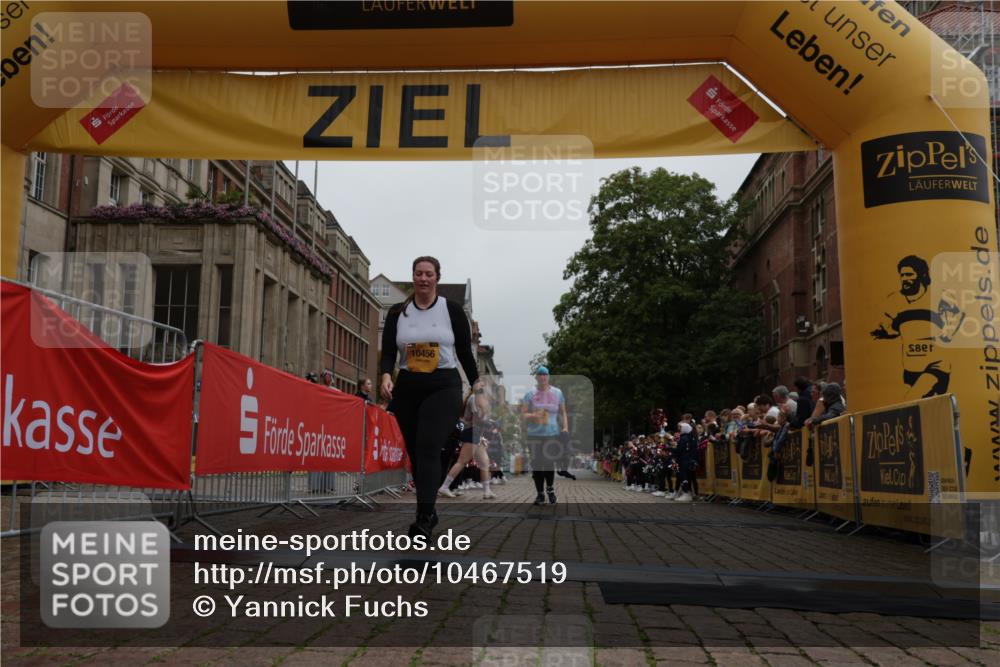 13.09.2026 - Kiel Lauf Yannick Fuchs http://msf.ph/oto/10467519 13.09.2026 10:05:41 Ziel 4295, 6219, 10456, 10457, 5050, 11874, 6850, 10466 meine-sportfotos.de