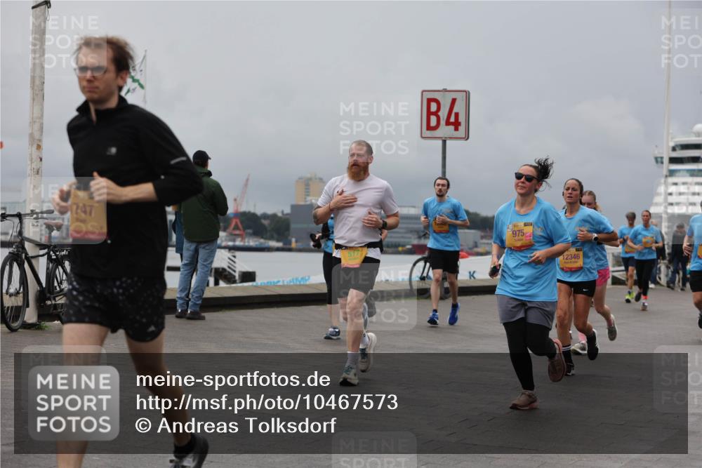 13.09.2026 - Kiel Lauf Andreas Tolksdorf http://msf.ph/oto/10467573 13.09.2026 12:08:02 Kiellinie 747, 4, 517, 39, 975, 12346 meine-sportfotos.de