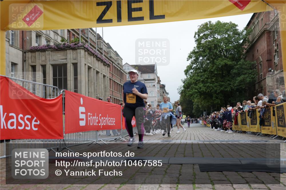 13.09.2026 - Kiel Lauf Yannick Fuchs http://msf.ph/oto/10467585 13.09.2026 10:06:00 Ziel 6850, 10466, 4295, 6219, 10456, 10457, 11398 meine-sportfotos.de