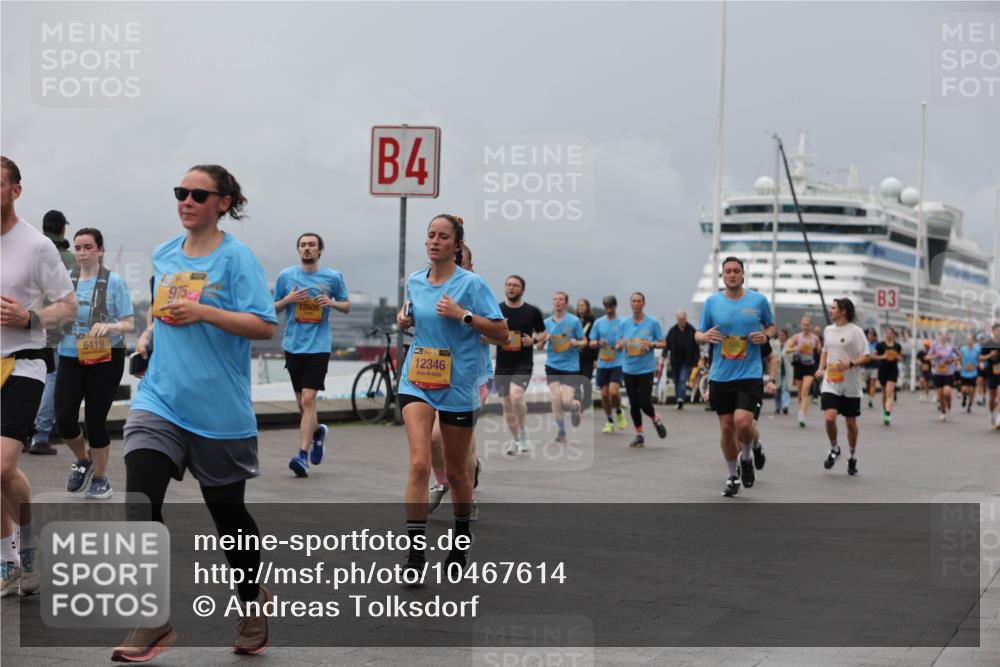 13.09.2026 - Kiel Lauf Andreas Tolksdorf http://msf.ph/oto/10467614 13.09.2026 12:08:03 Kiellinie 6419, 915, 12605, 4, 12346, 3 meine-sportfotos.de