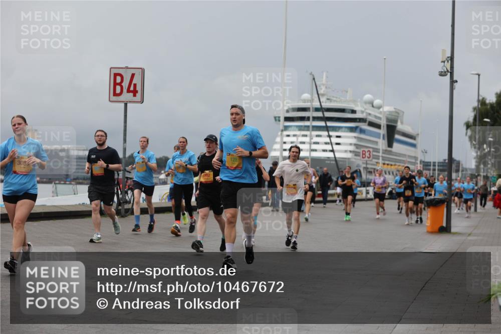 13.09.2026 - Kiel Lauf Andreas Tolksdorf http://msf.ph/oto/10467672 13.09.2026 12:08:05 Kiellinie 308, 4, 128, 12434, 3 meine-sportfotos.de