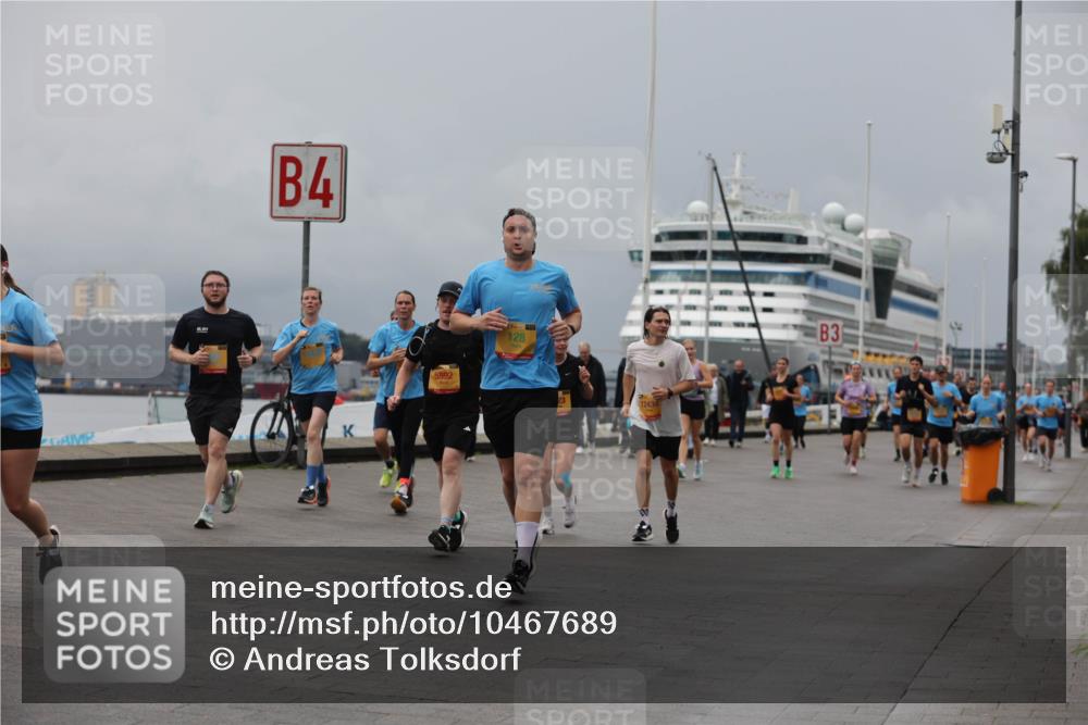 13.09.2026 - Kiel Lauf Andreas Tolksdorf http://msf.ph/oto/10467689 13.09.2026 12:08:06 Kiellinie 4, 5892, 128, 12434, 3 meine-sportfotos.de