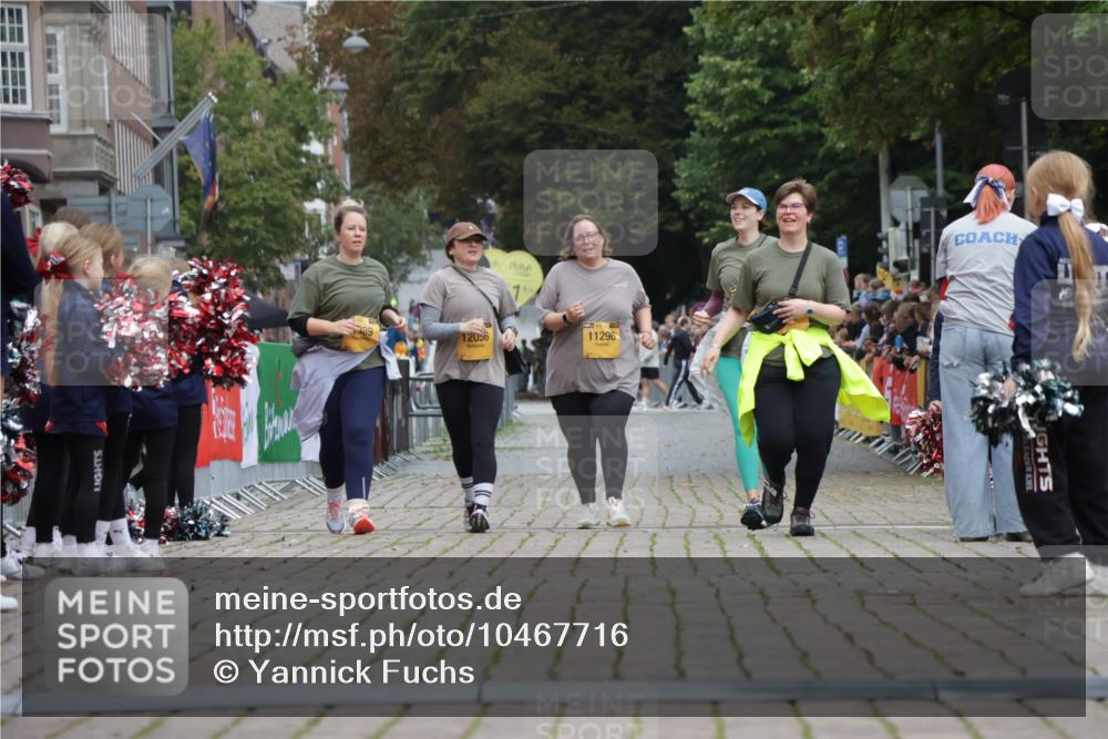 13.09.2026 - Kiel Lauf Yannick Fuchs http://msf.ph/oto/10467716 13.09.2026 10:07:32 Ziel 2237, 1389, 2347, 11296, 12055, 12056 meine-sportfotos.de