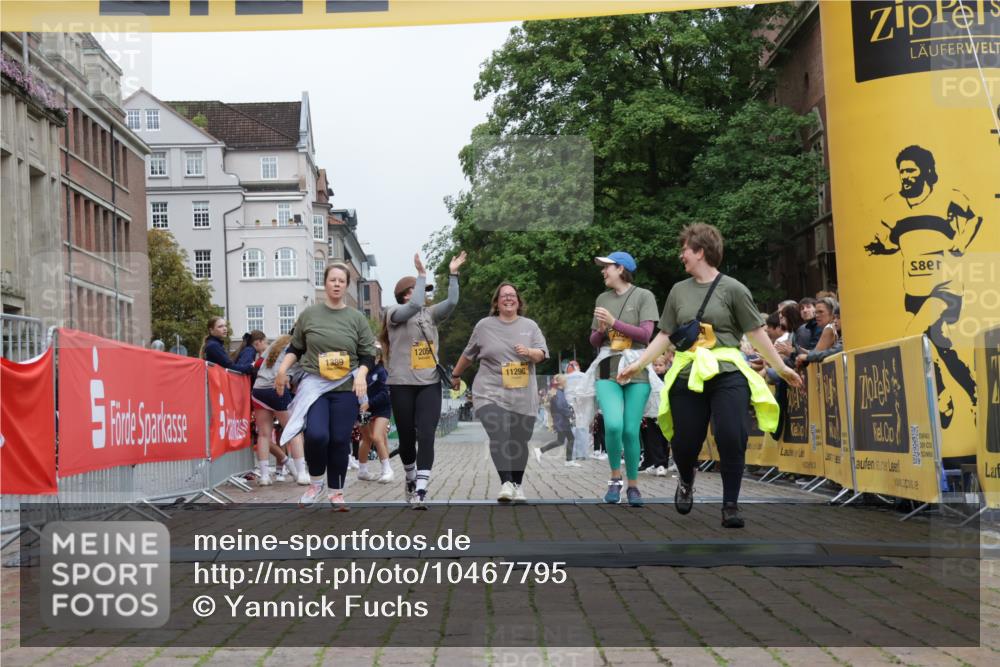 13.09.2026 - Kiel Lauf Yannick Fuchs http://msf.ph/oto/10467795 13.09.2026 10:07:45 Ziel 1389, 2347, 11296, 12055, 12056, 2237 meine-sportfotos.de