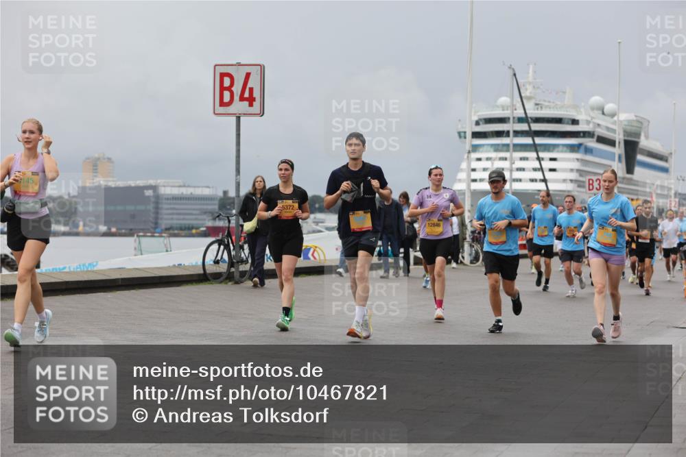 13.09.2026 - Kiel Lauf Andreas Tolksdorf http://msf.ph/oto/10467821 13.09.2026 12:08:14 Kiellinie 145, 4, 5372, 12846, 3 meine-sportfotos.de