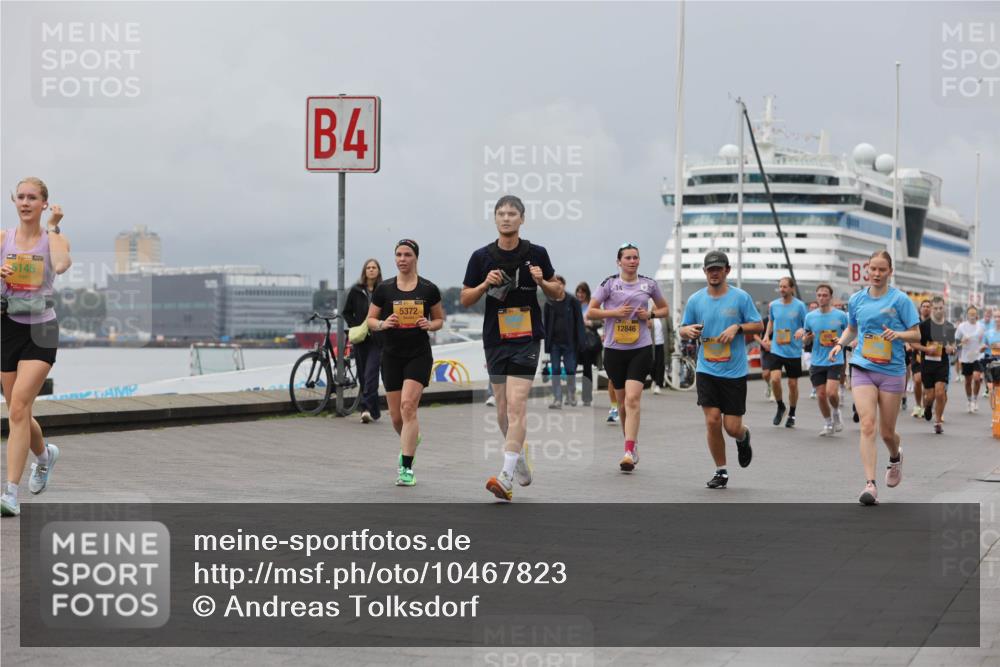 13.09.2026 - Kiel Lauf Andreas Tolksdorf http://msf.ph/oto/10467823 13.09.2026 12:08:14 Kiellinie 5145, 4, 5372, 12846, 3 meine-sportfotos.de