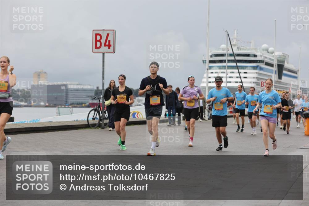 13.09.2026 - Kiel Lauf Andreas Tolksdorf http://msf.ph/oto/10467825 13.09.2026 12:08:14 Kiellinie 145, 4, 5372, 12846 meine-sportfotos.de
