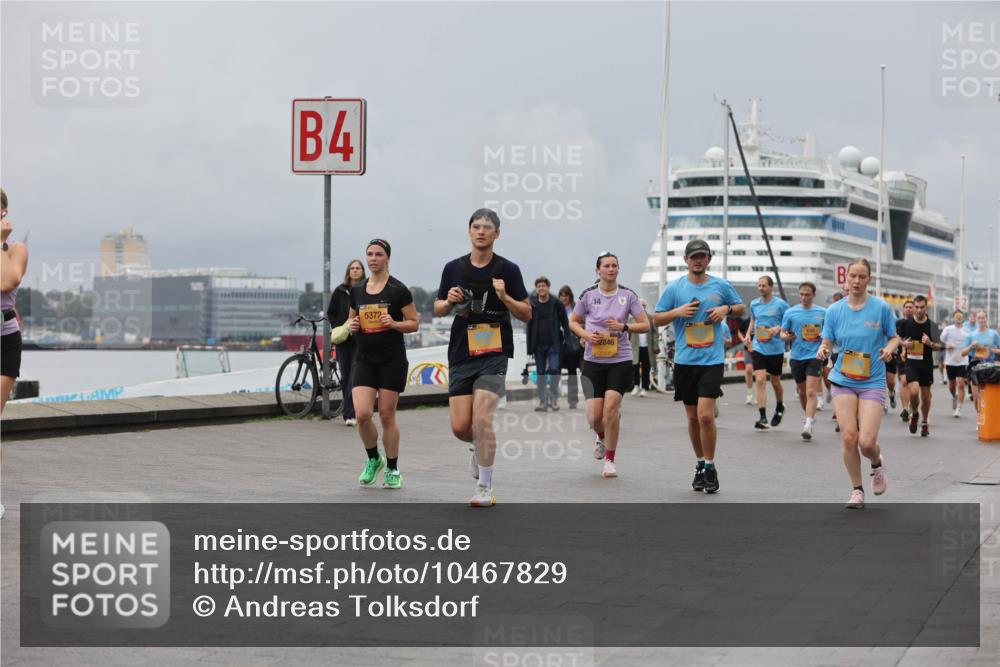 13.09.2026 - Kiel Lauf Andreas Tolksdorf http://msf.ph/oto/10467829 13.09.2026 12:08:14 Kiellinie 4, 5377, 2846 meine-sportfotos.de