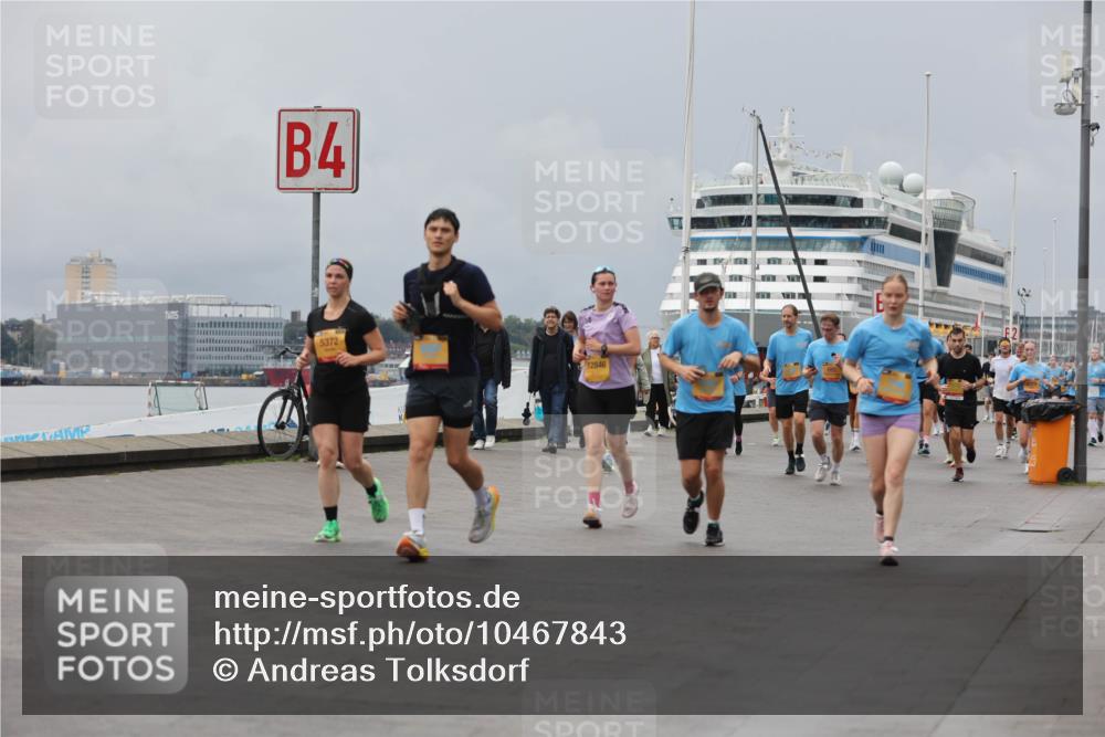 13.09.2026 - Kiel Lauf Andreas Tolksdorf http://msf.ph/oto/10467843 13.09.2026 12:08:15 Kiellinie 4, 5372, 12846 meine-sportfotos.de