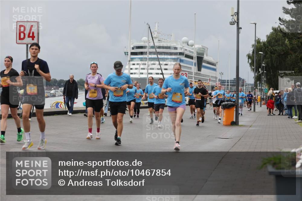 13.09.2026 - Kiel Lauf Andreas Tolksdorf http://msf.ph/oto/10467854 13.09.2026 12:08:15 Kiellinie 537, 4, 12846, 3 meine-sportfotos.de