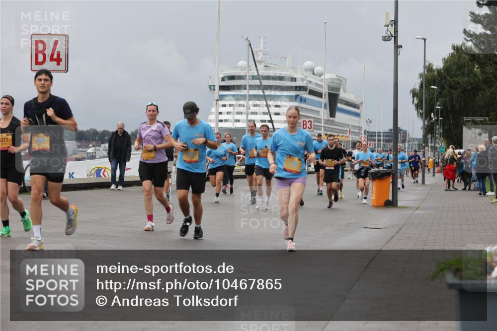 13.09.2026 - Kiel Lauf Andreas Tolksdorf http://msf.ph/oto/10467865 13.09.2026 12:08:15 Kiellinie 5372, 4, 12840, 3 meine-sportfotos.de