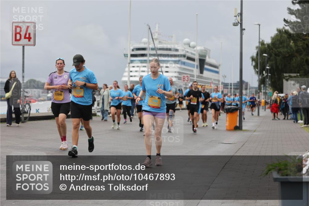 13.09.2026 - Kiel Lauf Andreas Tolksdorf http://msf.ph/oto/10467893 13.09.2026 12:08:16 Kiellinie 4, 12846, 3 meine-sportfotos.de