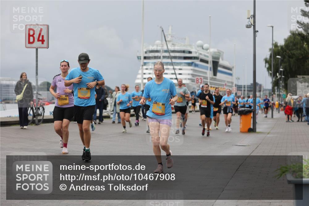13.09.2026 - Kiel Lauf Andreas Tolksdorf http://msf.ph/oto/10467908 13.09.2026 12:08:17 Kiellinie 4, 14, 12846, 38, 3 meine-sportfotos.de