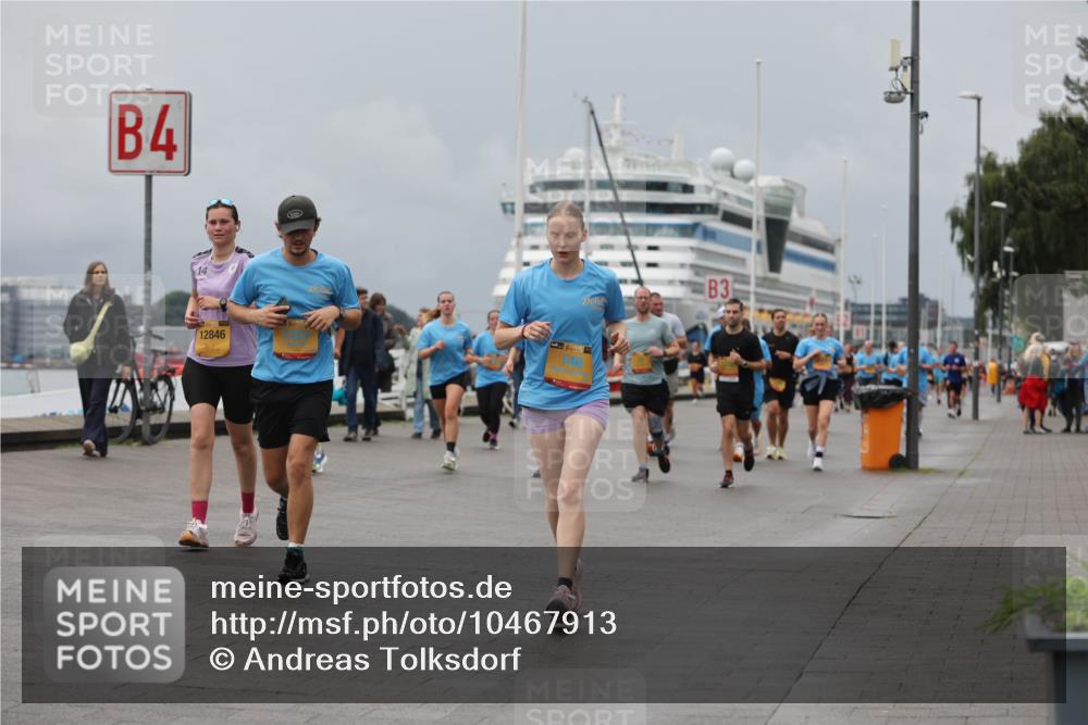 13.09.2026 - Kiel Lauf Andreas Tolksdorf http://msf.ph/oto/10467913 13.09.2026 12:08:17 Kiellinie 4, 14, 39, 38, 12846, 3 meine-sportfotos.de