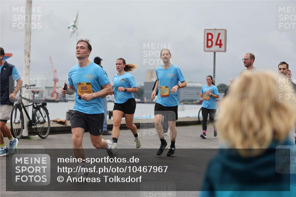 13.09.2026 - Kiel Lauf Andreas Tolksdorf http://msf.ph/oto/10467967 13.09.2026 12:08:22 Kiellinie 695, 4 meine-sportfotos.de