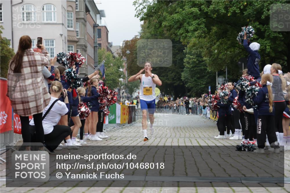 13.09.2026 - Kiel Lauf Yannick Fuchs http://msf.ph/oto/10468018 13.09.2026 10:17:50 Ziel 11389, 364 meine-sportfotos.de