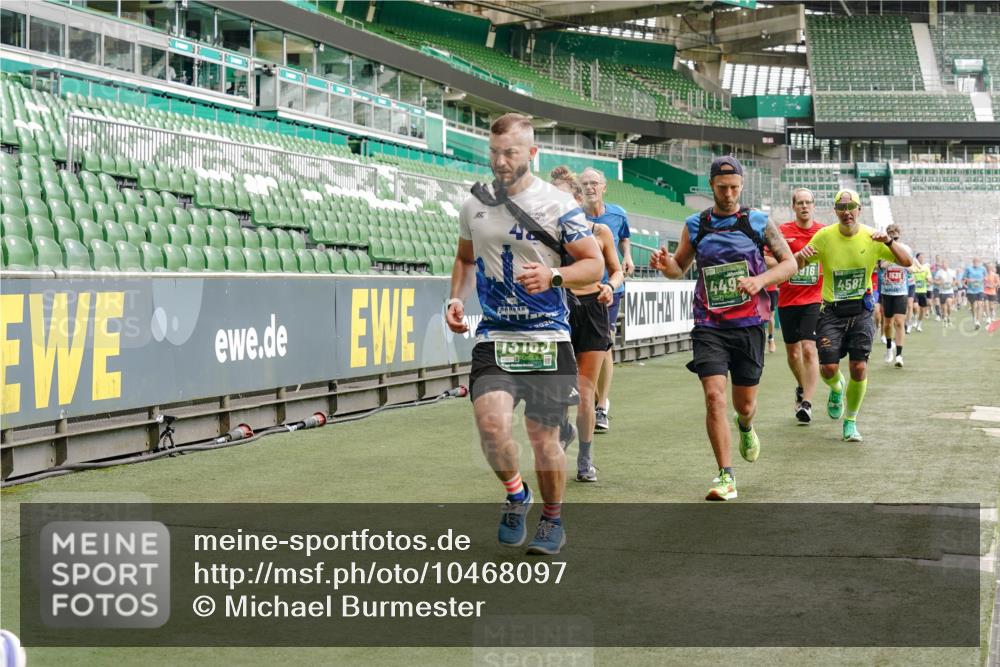 13.09.2026 - 21. swb-Marathon Bremen Michael Burmester http://msf.ph/oto/10468097 13.09.2026 12:57:32 Laufen im Stadion 141, 334, 431, 511, 672, 769, 776, 789, 790, 857, 876, 909, 926, 948, 1010, 1119, 1130, 1191, 1199, 1254, 1535, 1601, 1647, 1752, 1809, 1881, 1900, 1933, 1972, 2001, 2040, 2046, 2051, 2075, 2324, 2371, 2397, 2402, 2423, 2473, 2493, 2535, 2634, 2640, 2671, 2761, 2812, 2903, 2904, 2948, 3051, 3078, 3119, 3138, 3148, 3182, 3186, 3202, 3290, 3319, 3338, 3348, 3450, 3458, 3514, 3534, 3634, 3655, 3685, 3690, 3695, 3760, 3813, 3866, 3933, 3939, 4101, 4171, 4316, 4319 meine-sportfotos.de