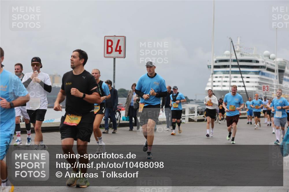 13.09.2026 - Kiel Lauf Andreas Tolksdorf http://msf.ph/oto/10468098 13.09.2026 12:08:27 Kiellinie 4, 3, 18 meine-sportfotos.de