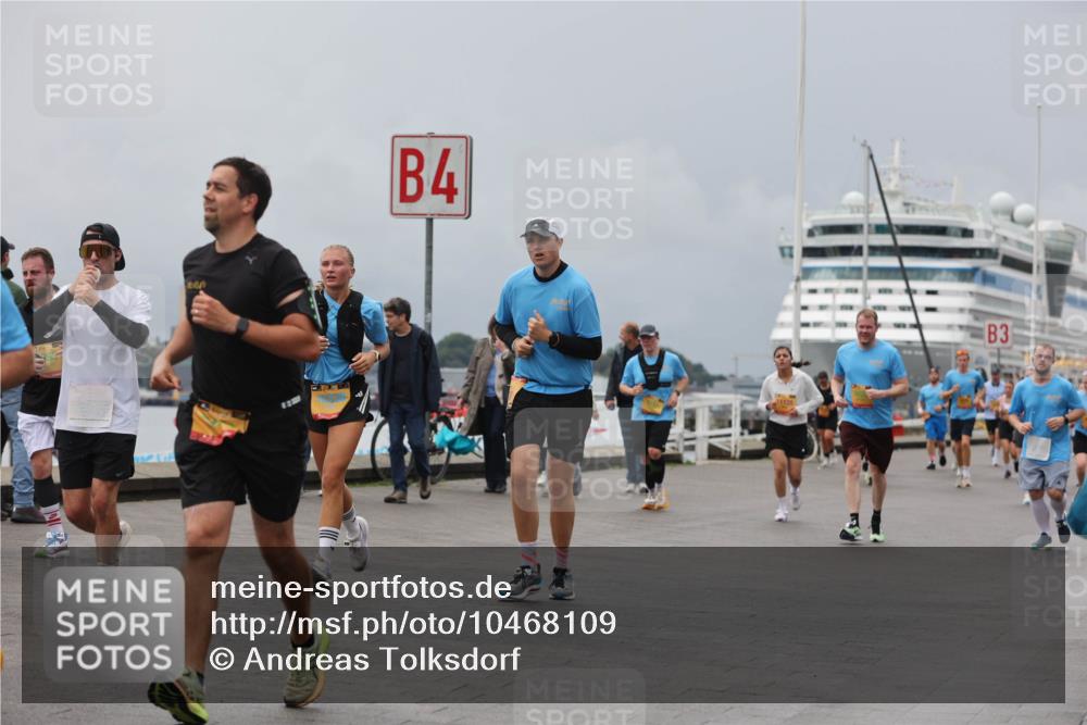 13.09.2026 - Kiel Lauf Andreas Tolksdorf http://msf.ph/oto/10468109 13.09.2026 12:08:27 Kiellinie 240, 4, 3 meine-sportfotos.de