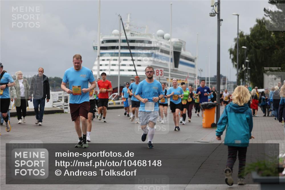 13.09.2026 - Kiel Lauf Andreas Tolksdorf http://msf.ph/oto/10468148 13.09.2026 12:08:30 Kiellinie 8629, 28, 3, 828 meine-sportfotos.de