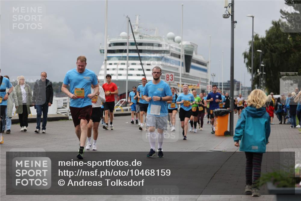 13.09.2026 - Kiel Lauf Andreas Tolksdorf http://msf.ph/oto/10468159 13.09.2026 12:08:30 Kiellinie 39, 8629, 3, 828 meine-sportfotos.de
