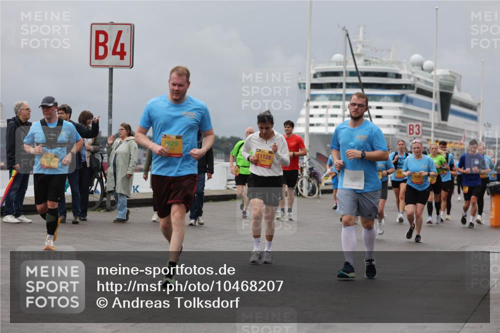 13.09.2026 - Kiel Lauf Andreas Tolksdorf http://msf.ph/oto/10468207 13.09.2026 12:08:32 Kiellinie 4, 3, 8629, 11128, 828 meine-sportfotos.de