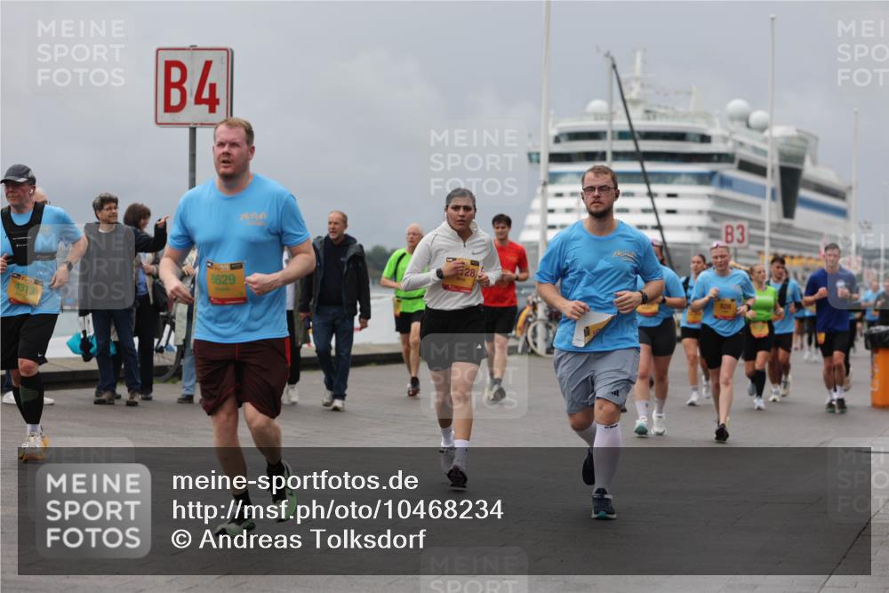 13.09.2026 - Kiel Lauf Andreas Tolksdorf http://msf.ph/oto/10468234 13.09.2026 12:08:32 Kiellinie 4313, 4, 35, 8629, 28, 3, 828 meine-sportfotos.de