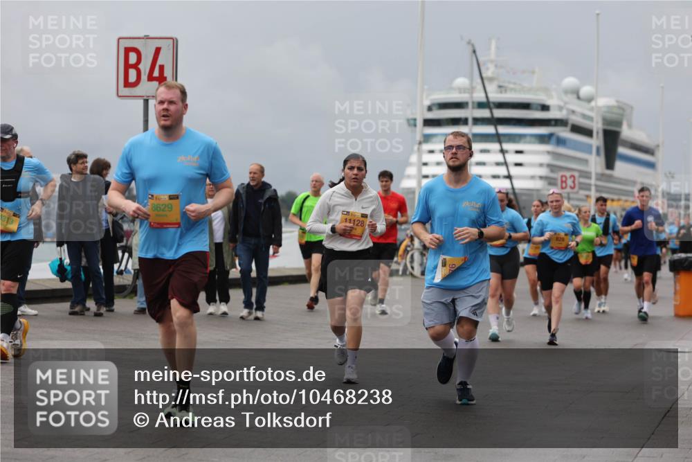 13.09.2026 - Kiel Lauf Andreas Tolksdorf http://msf.ph/oto/10468238 13.09.2026 12:08:32 Kiellinie 09, 4, 1, 39, 8629, 11128, 3, 828 meine-sportfotos.de