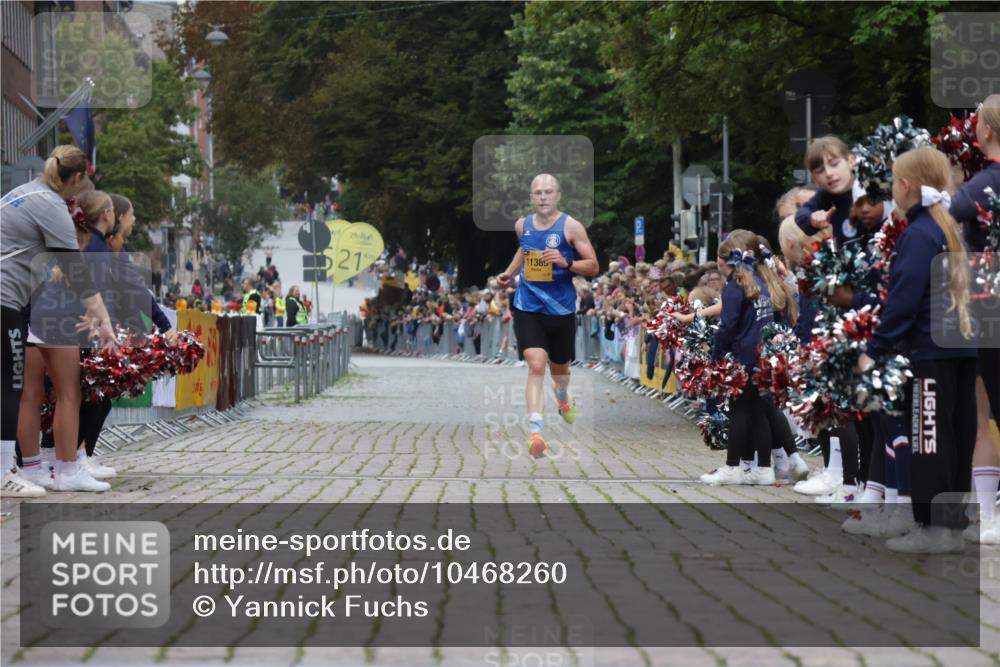 13.09.2026 - Kiel Lauf Yannick Fuchs http://msf.ph/oto/10468260 13.09.2026 10:18:19 Ziel 11389, 6604 meine-sportfotos.de