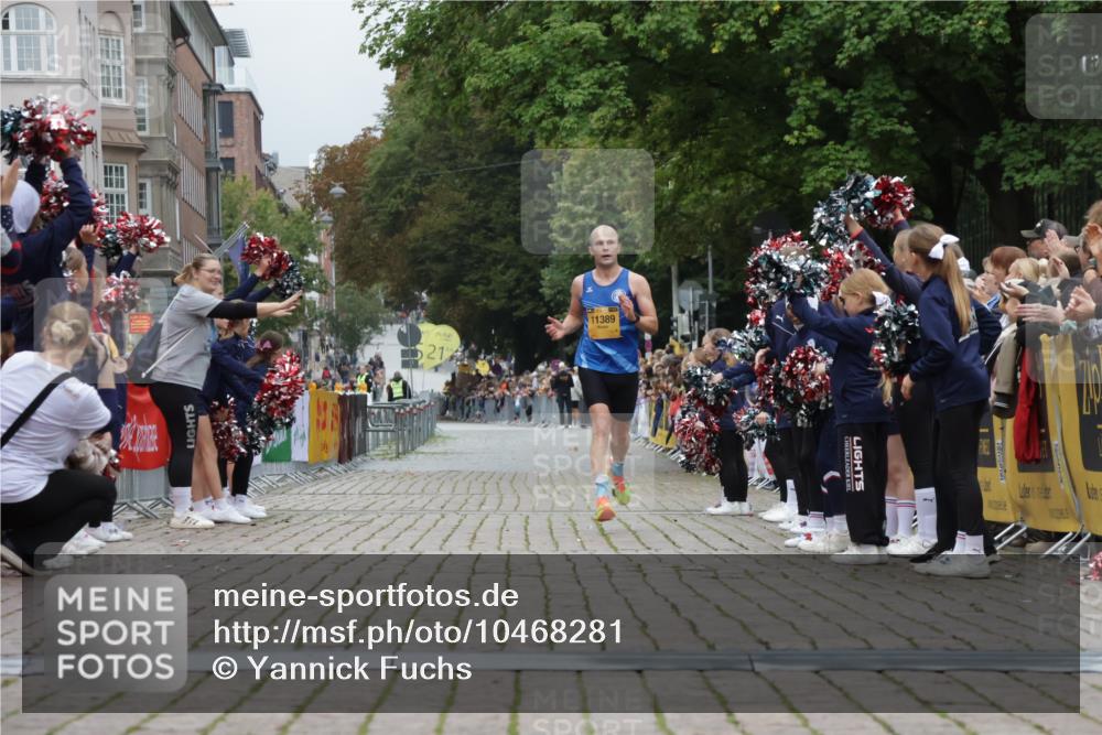 13.09.2026 - Kiel Lauf Yannick Fuchs http://msf.ph/oto/10468281 13.09.2026 10:18:21 Ziel 6604, 11389 meine-sportfotos.de